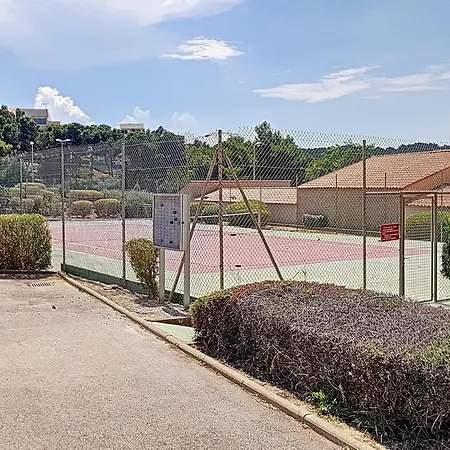 Apartment T2 Saint-pierre-la-mer: Terrasse, Parking Prive, Tennis - 4 Pers. - Fr-1-795-23 *