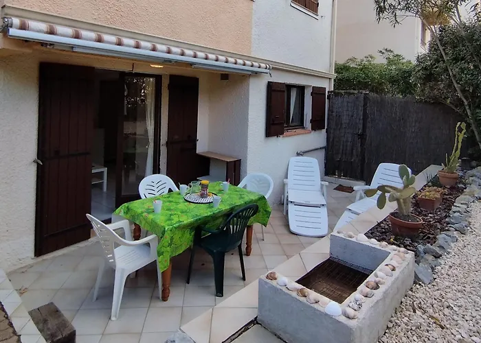 T2 Saint-pierre-la-mer: Terrasse, Parking Prive, Tennis - 4 Pers. - Fr-1-795-23 公寓 弗勒里
