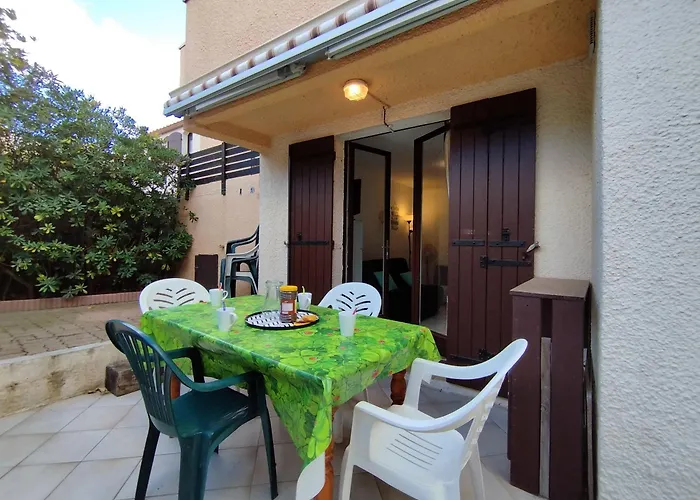 T2 Saint-pierre-la-mer: Terrasse, Parking Prive, Tennis - 4 Pers. - Fr-1-795-23 公寓
